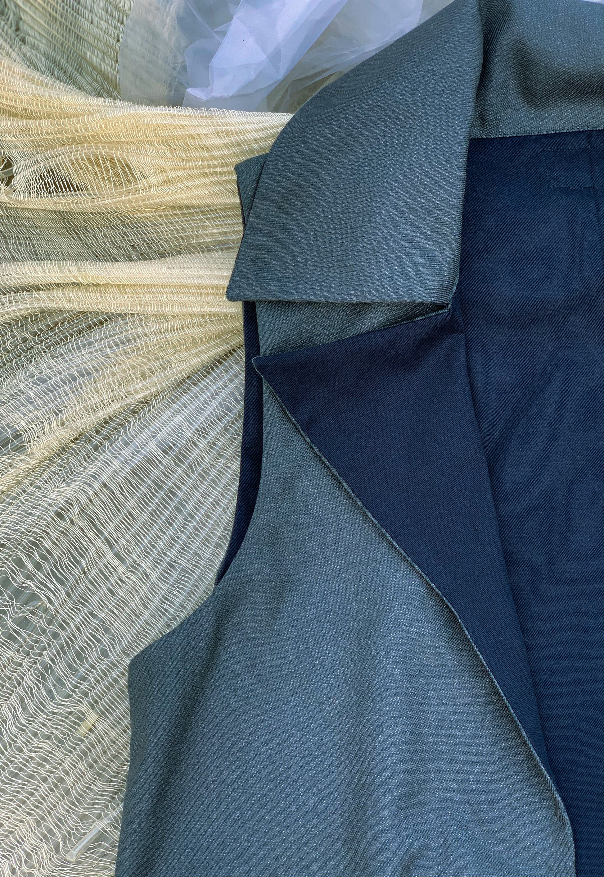 winter coat/winter clothes/winter fabric/denim fabric/denim coat/coat/long coat/reversible/satin reverse side 